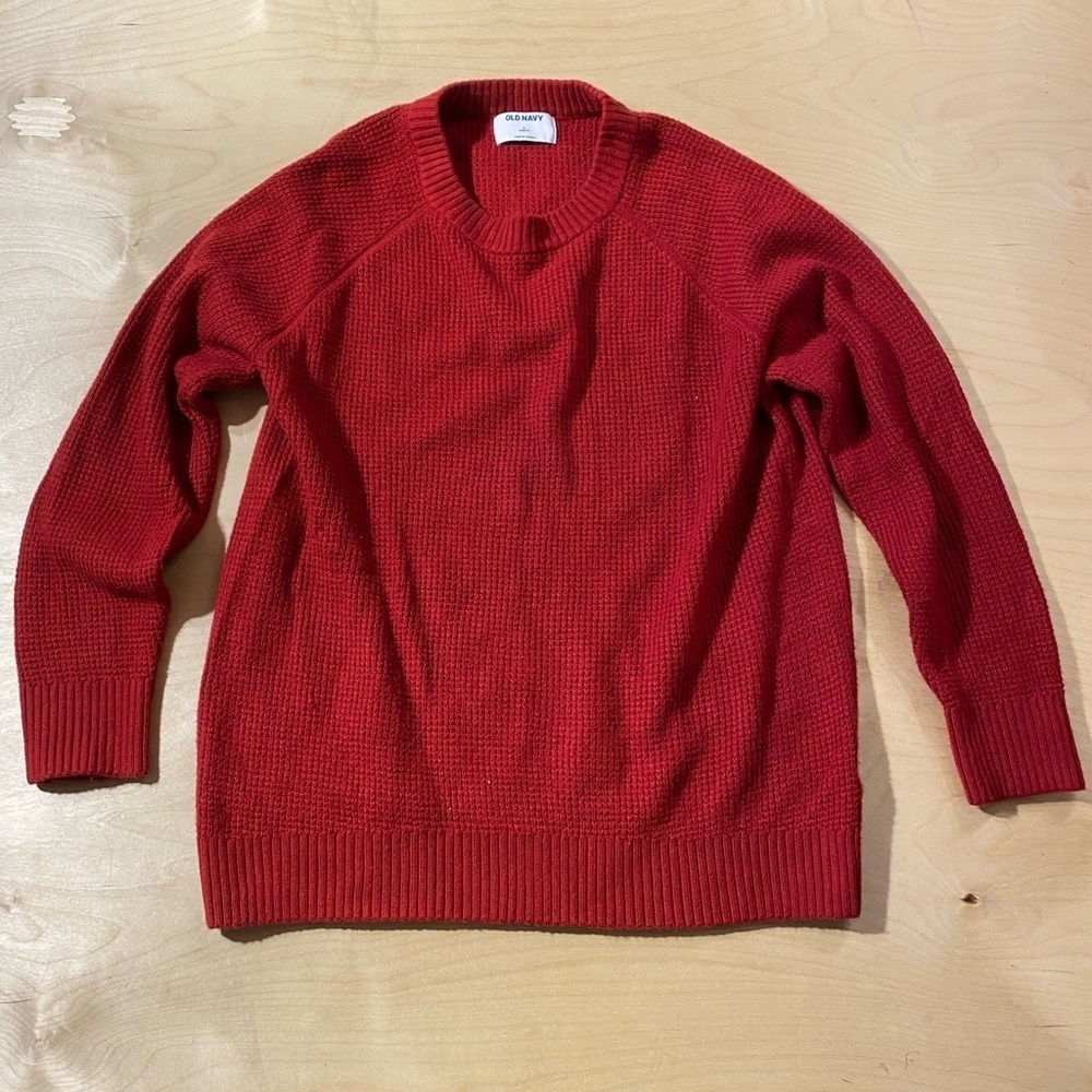 Old Navy  Crewneck Sweater in Vibrant Red Large (OG)